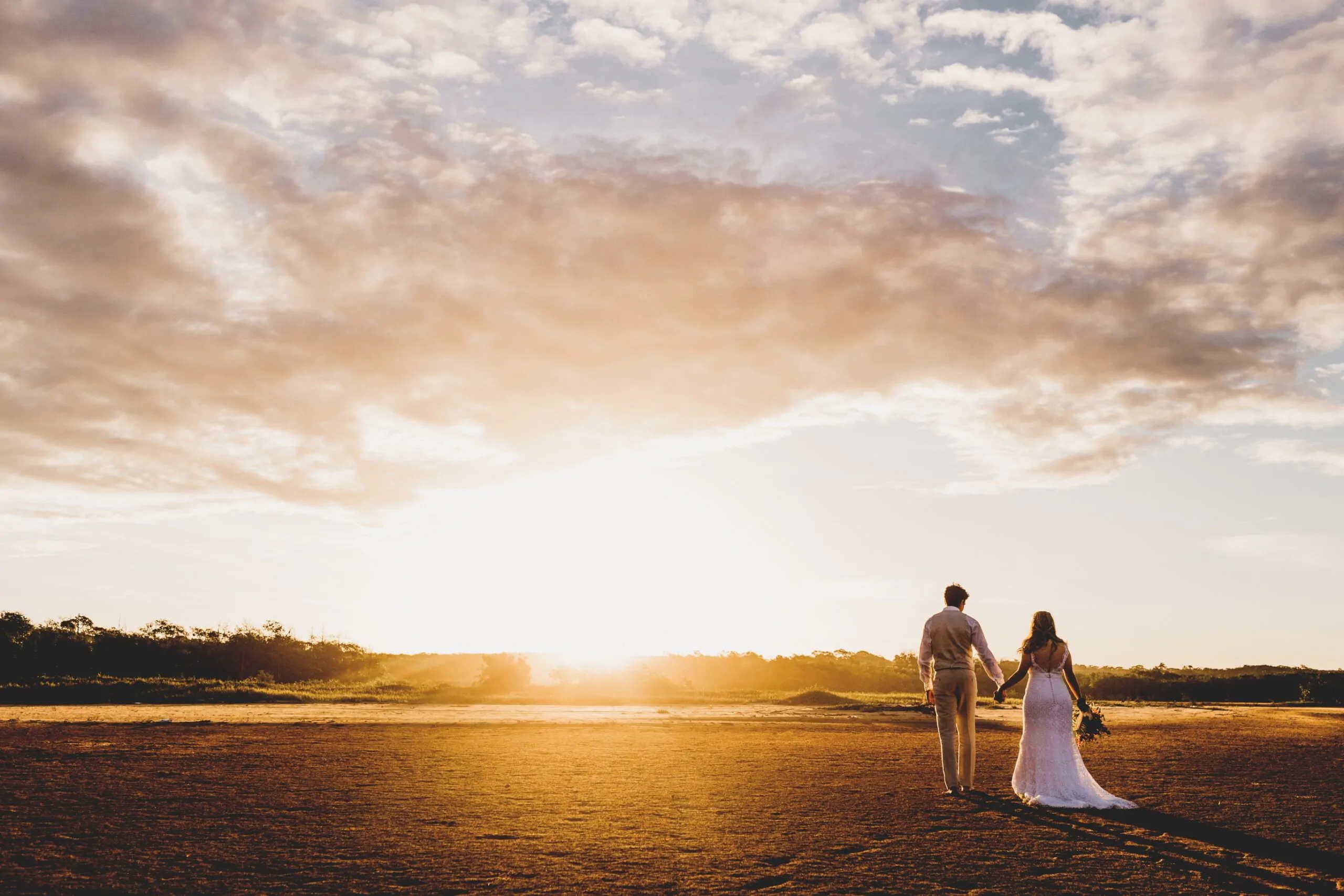 3 motivos para se casar no pôr do sol